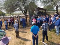 Indígenas como colaboradores - tema en jornada de capacitación