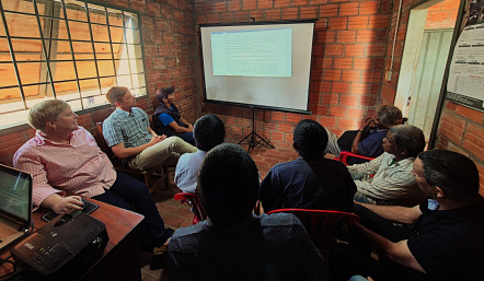 Primer convenio con la comunidad indígena Paraiso