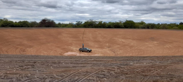 Represa de agua en Campo Alegre