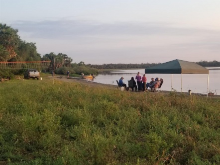 Funcionarios del Dpto. Agropecuario realizan una salida a Laguna Salazar