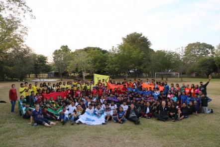 Campamento estudiantil en el CEIYS